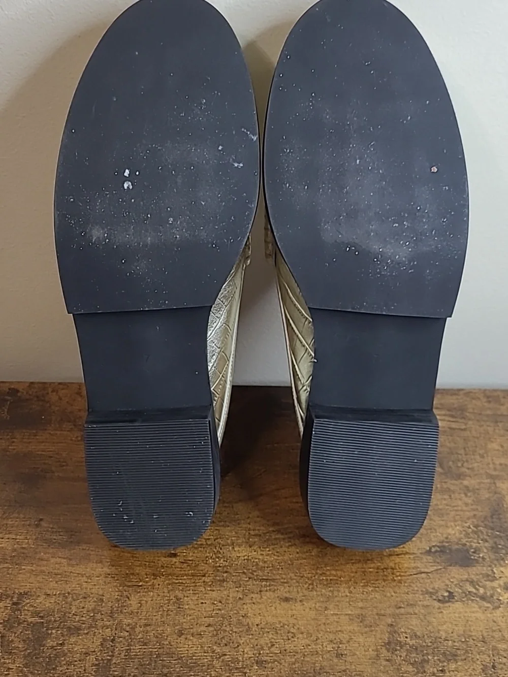 Matisse TASHA Croc-Embossed Soft Gold Leather Slip-On Penny Loafers size 7